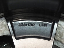 Laden Sie das Bild in den Galerie-Viewer, 1x Alufelge 17 Zoll 6.5&quot; 5x112 38ET Glanz Schwarz 565601025 Skoda Rim Wheel