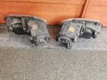 Laden Sie das Bild in den Galerie-Viewer, Frontscheinwerfer VW Touran 1T0941005D Ein Stück (Rechts oder Links) Headlight