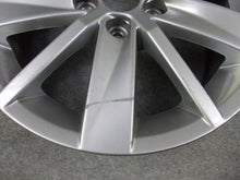 Load image into Gallery viewer, 1x Alufelge 15 Zoll 6.0&quot; 5x100 40ET Glanz Silber 6C0601025 VW Polo Rim Wheel