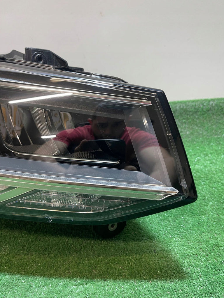 Frontscheinwerfer Audi Q2 81A941012 Rechts Scheinwerfer Headlight SCH7160122040qn