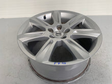 Laden Sie das Bild in den Galerie-Viewer, 1x Alufelge 17 Zoll 8.0" 5x108 42ET Glanz Silber 31362838 Volvo S90 V90 FEL1264790904fj