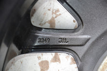 Load image into Gallery viewer, 1x Alufelge 15 Zoll 4.5" 4x100 35ET Glanz Schwarz B000908277 Citroën C1 108 Aygo FEL3771624447rw