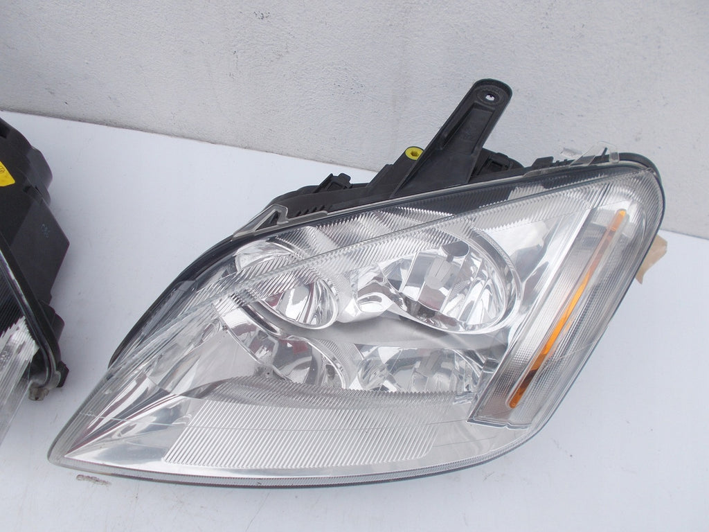 Frontscheinwerfer Ford Cmax C-Max Focus 3M51-13005-AH Ein Satz Headlight SCH5377339267im