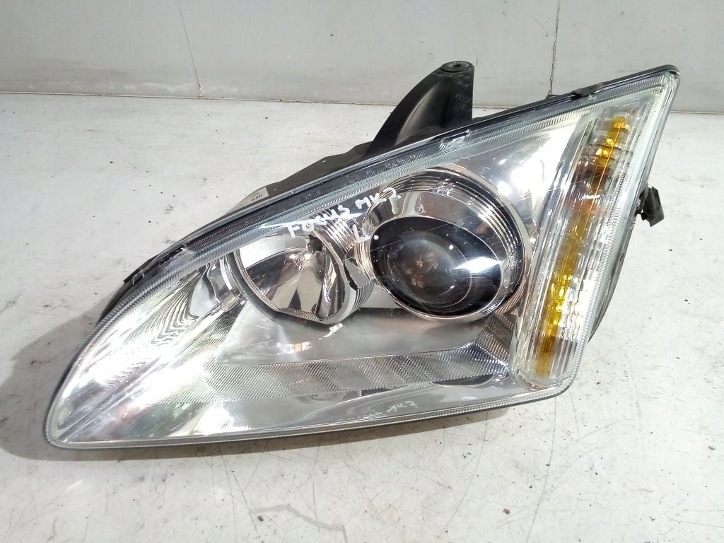 Frontscheinwerfer Ford Focus 4M5113W030GB Links Scheinwerfer Headlight