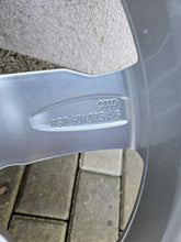 Load image into Gallery viewer, 1x Alufelge 19 Zoll 8.0&quot; 5x112 25ET 8S0601025AG Audi Tt Rim Wheel