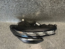 Laden Sie das Bild in den Galerie-Viewer, Frontscheinwerfer Skoda Kamiq 655941016C Rechts Scheinwerfer Headlight SCH6315612125pc