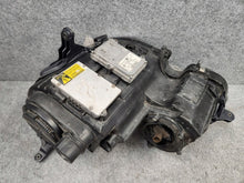 Laden Sie das Bild in den Galerie-Viewer, Frontscheinwerfer Mercedes-Benz W211 Xenon Rechts Scheinwerfer Headlight SCH2822575872gw