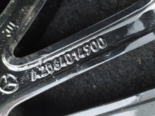 Load image into Gallery viewer, 1x Alufelge 18 Zoll 7.5" 5x112 40ET A2064014900 Mercedes-Benz W206 Rim Wheel FEL3010989594qm