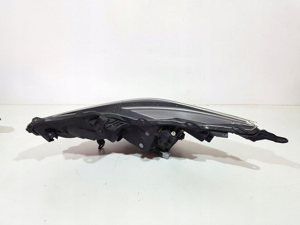 Frontscheinwerfer Toyota Aygo GRG09051448 Rechts Scheinwerfer Headlight SCH8355788689bu