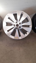Laden Sie das Bild in den Galerie-Viewer, 1x Alufelge 19 Zoll 5x112 5LA601025 Skoda Enyaq Rim Wheel FEL1088179907zy