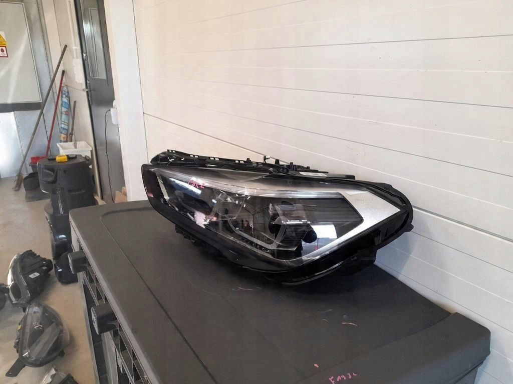 Frontscheinwerfer BMW X1 F48 9477825-05 Vorderseite Scheinwerfer Headlight SCH4480834807zn