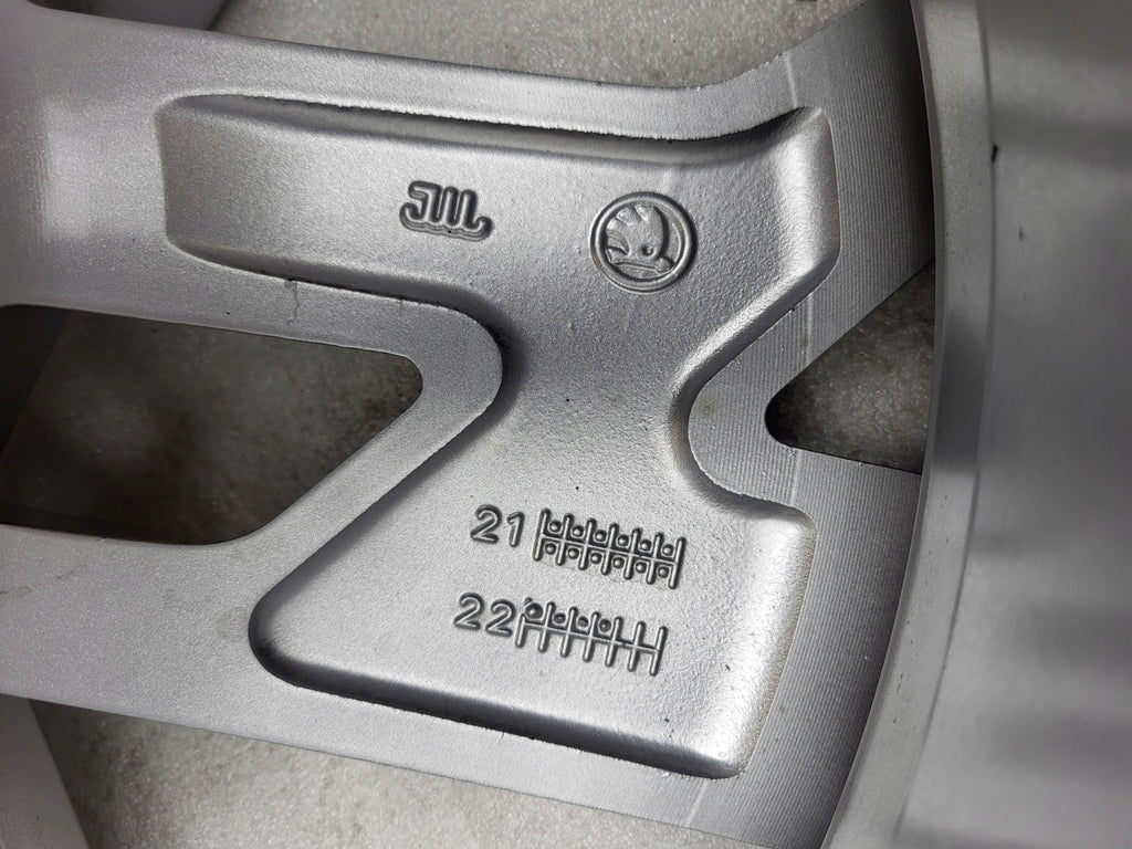 1x Alufelge 19 Zoll 8.0" 5x112 45ET Matt Silber 57A601025AE Skoda Enyaq Iv FEL2835929583hy