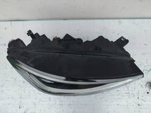Laden Sie das Bild in den Galerie-Viewer, Frontscheinwerfer VW Id.4 11B941036M Rechts Scheinwerfer Headlight SCH6053481580ar
