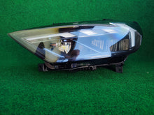 Load image into Gallery viewer, Frontscheinwerfer Audi A1 82A941033F Links Scheinwerfer Headlight