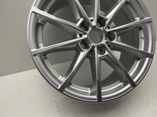 Laden Sie das Bild in den Galerie-Viewer, 1x Alufelge 17 Zoll 7.5" 5x112 30ET 6896762 BMW G21 G22 G20 G23 G26 Rim Wheel FEL8427281831ze