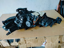 Laden Sie das Bild in den Galerie-Viewer, Frontscheinwerfer Peugeot 4007 Xenon Rechts Scheinwerfer Headlight SCH9660475010dx