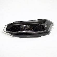 Laden Sie das Bild in den Galerie-Viewer, Frontscheinwerfer VW Polo 2G1941035F Full LED Links Scheinwerfer Headlight