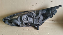 Laden Sie das Bild in den Galerie-Viewer, Frontscheinwerfer Ford Fiesta I AM51-13W029-AF Rechts Scheinwerfer Headlight SCH3786827582gl