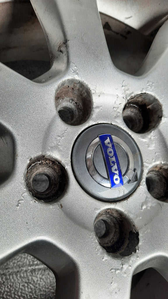 1x Alufelge 16 Zoll 7.0" 5x108 31200601 Volvo Rim Wheel
