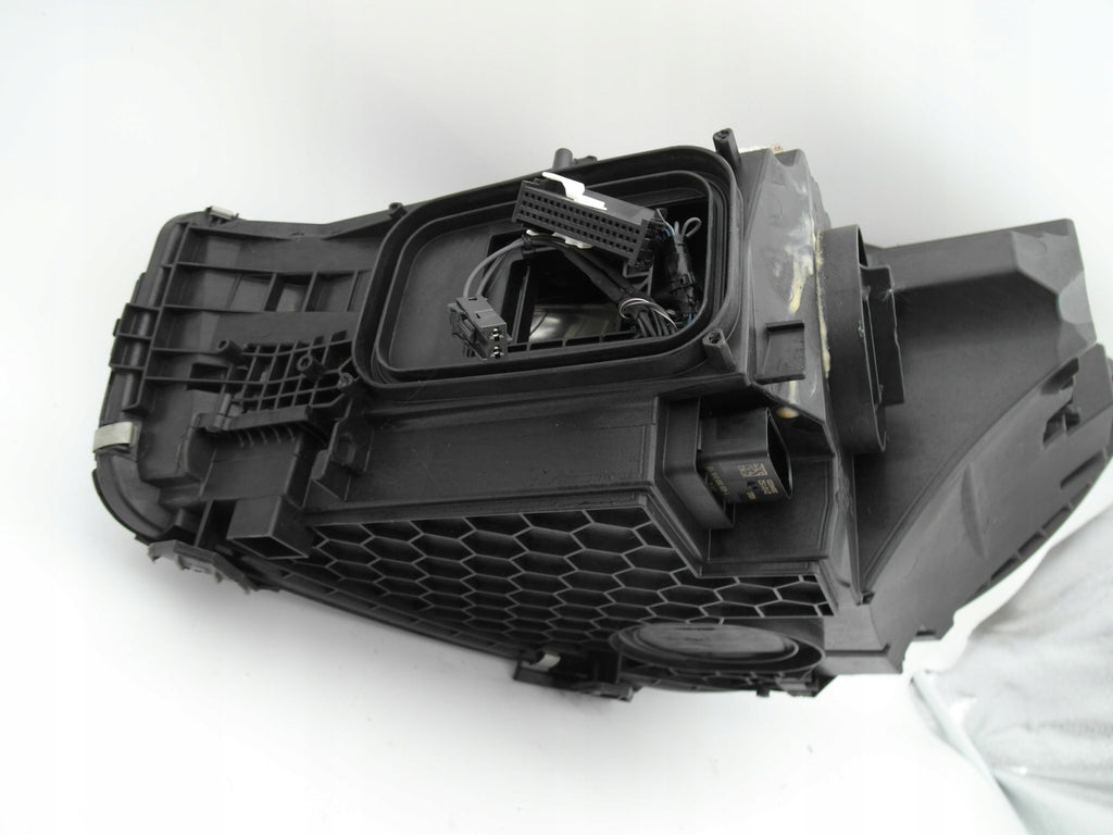 Frontscheinwerfer Mercedes-Benz W206 A2069066204 LED Rechts Headlight SCH1504821711th