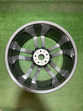 Load image into Gallery viewer, 1x Alufelge 19 Zoll 8S0601025F Audi Tt Rim Wheel FEL9445966110of