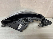 Laden Sie das Bild in den Galerie-Viewer, Frontscheinwerfer Peugeot 208 I 9850177480 Full LED Rechts Headlight SCH8161432074gm