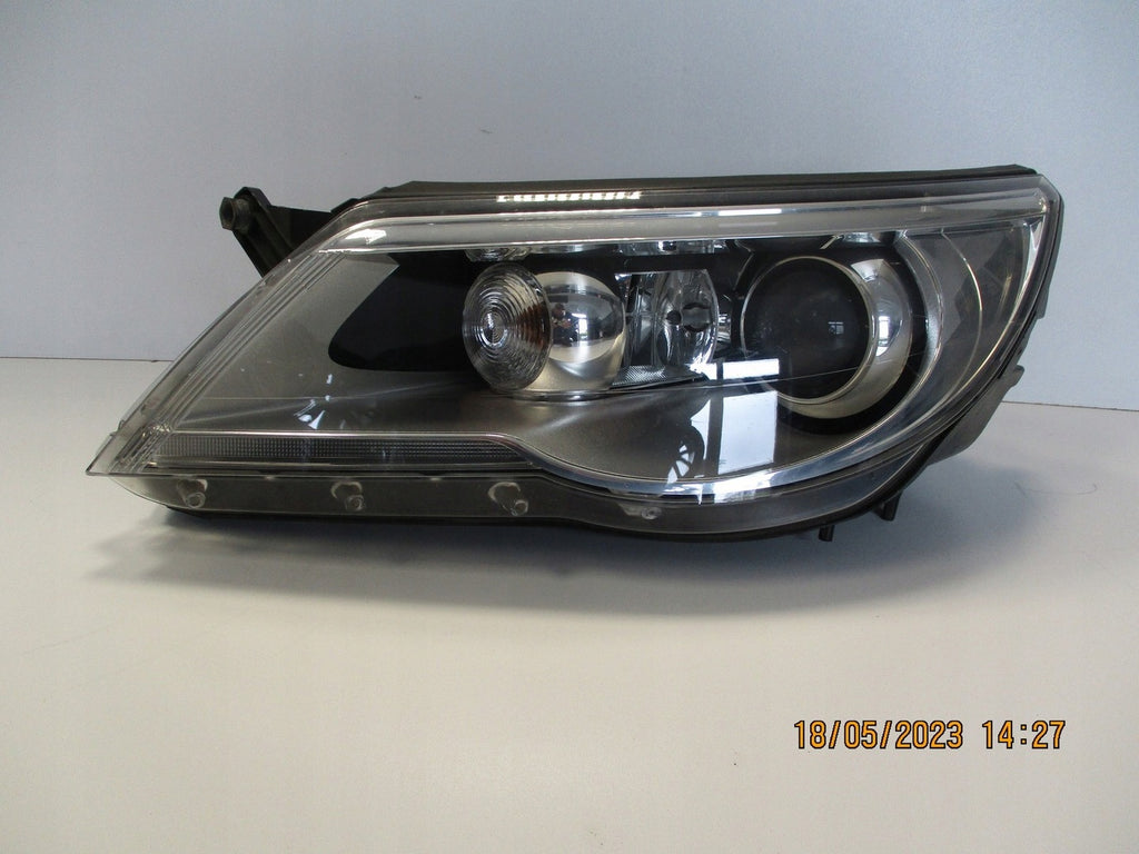 Frontscheinwerfer VW Tiguan 5N1941031T Xenon Links Scheinwerfer Headlight