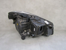 Laden Sie das Bild in den Galerie-Viewer, Frontscheinwerfer Mercedes-Benz Cla A1179065100 Links Scheinwerfer Headlight SCH4312846317xe
