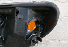 Load image into Gallery viewer, Frontscheinwerfer Honda Civic VIII Rechts Scheinwerfer Headlight