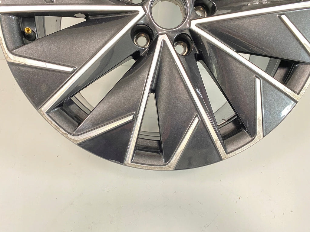 1x Alufelge 18 Zoll 8.0" 5x112 44ET Glanz Schwarz 3V0601025B Skoda Superb Iii