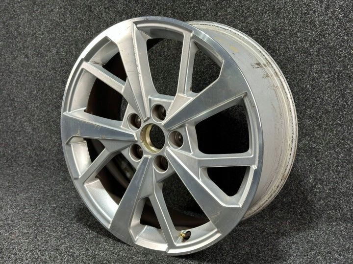 1x Alufelge 18 Zoll 83A601025J Audi Q3 Rim Wheel FEL1513050062ud