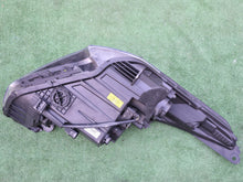 Laden Sie das Bild in den Galerie-Viewer, Frontscheinwerfer Hyundai Veloster 92101-2V160 LED Links Scheinwerfer Headlight SCH6669143928yo