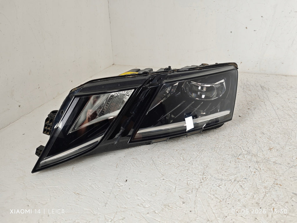 Frontscheinwerfer Skoda Octavia III 5E1941015F Links Scheinwerfer Headlight SCH2073473771dz