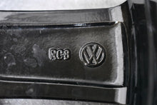 Load image into Gallery viewer, 1x Alufelge 16 Zoll 7.0" 5x100 46ET Glanz Schwarz 6R0601025N VW Polo 6r FEL3782972555cv
