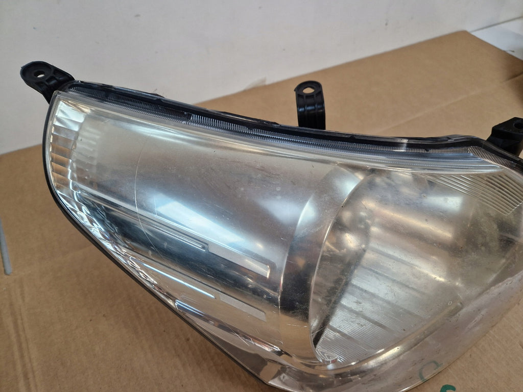 Frontscheinwerfer Toyota Verso 81110-0F090 Rechts Scheinwerfer Headlight SCH7944015755vr