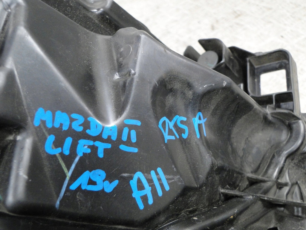 Frontscheinwerfer Mazda II D43N-51030 LED Rechts Scheinwerfer Headlight SCH7830496930fz