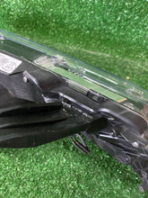 Load image into Gallery viewer, Frontscheinwerfer Toyota Corolla 81170-02L50-00 Links Scheinwerfer Headlight