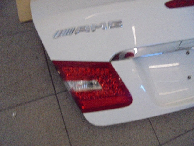 Heckklappe Mercedes-Benz Coupe Rückseite kofferraumklappe Tailgate