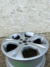 Laden Sie das Bild in den Galerie-Viewer, 1x Alufelge 17 Zoll 7.0" 5x108 50ET Glanz Silber LJ6C-1007-B2A Ford Kuga FEL9751164076bn