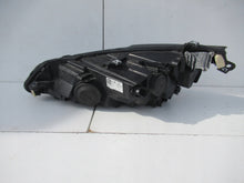 Laden Sie das Bild in den Galerie-Viewer, Frontscheinwerfer VW Golf VIII 5H1941030B LED Rechts Scheinwerfer Headlight