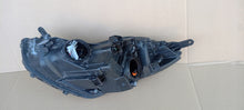 Laden Sie das Bild in den Galerie-Viewer, Frontscheinwerfer Hyundai Ix20 92102-1K Rechts Scheinwerfer Headlight