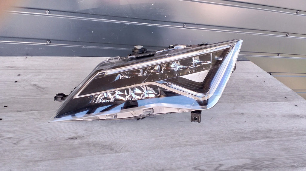 Frontscheinwerfer Seat Leon 5F1941007J Full LED Links Scheinwerfer Headlight