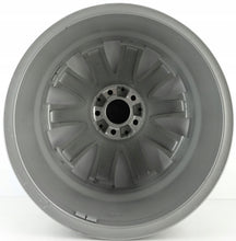 Laden Sie das Bild in den Galerie-Viewer, 4x Alufelge 18 Zoll 8.0" 5x112 41ET Glanz Silber A2224010902 Mercedes-Benz FEL6781087282dd