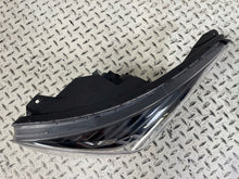 Laden Sie das Bild in den Galerie-Viewer, Frontscheinwerfer Kia Picanto 92101G6400 Links Scheinwerfer Headlight SCH1835297209ud