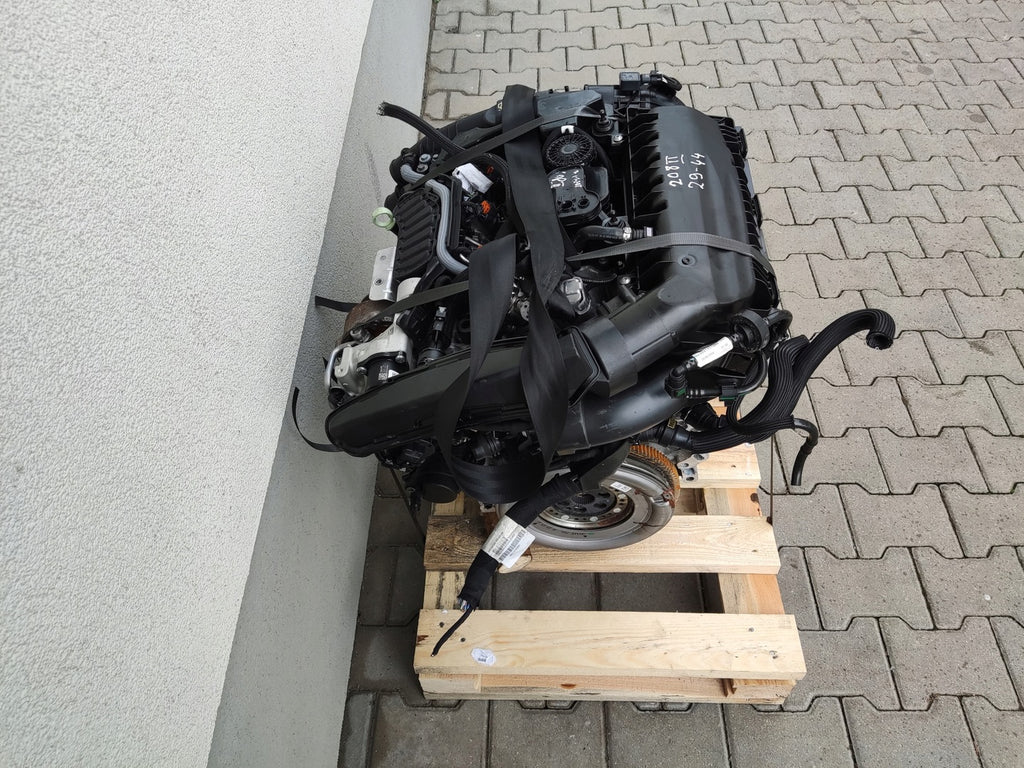 Motor Peugeot 208 II HN09 10Z1AM 1.2 THP 283Km 2024 Benzin Engine Komplett