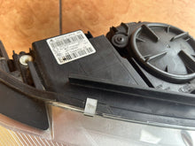 Load image into Gallery viewer, Frontscheinwerfer BMW F36 F32 F82 F33 7424102-02 Full LED Rechts Headlight SCH9718068793yp