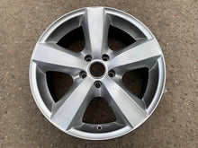 Laden Sie das Bild in den Galerie-Viewer, 1x Alufelge 18 Zoll 8.0" 5x114.3 30ET Rim Wheel FEL2331354925ab