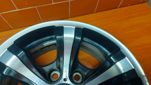 Laden Sie das Bild in den Galerie-Viewer, 1x Alufelge 17 Zoll 7.5" 6x139.7 30ET Glanz PZ040-0KB05 Toyota Hilux Viii FEL1518192655cm