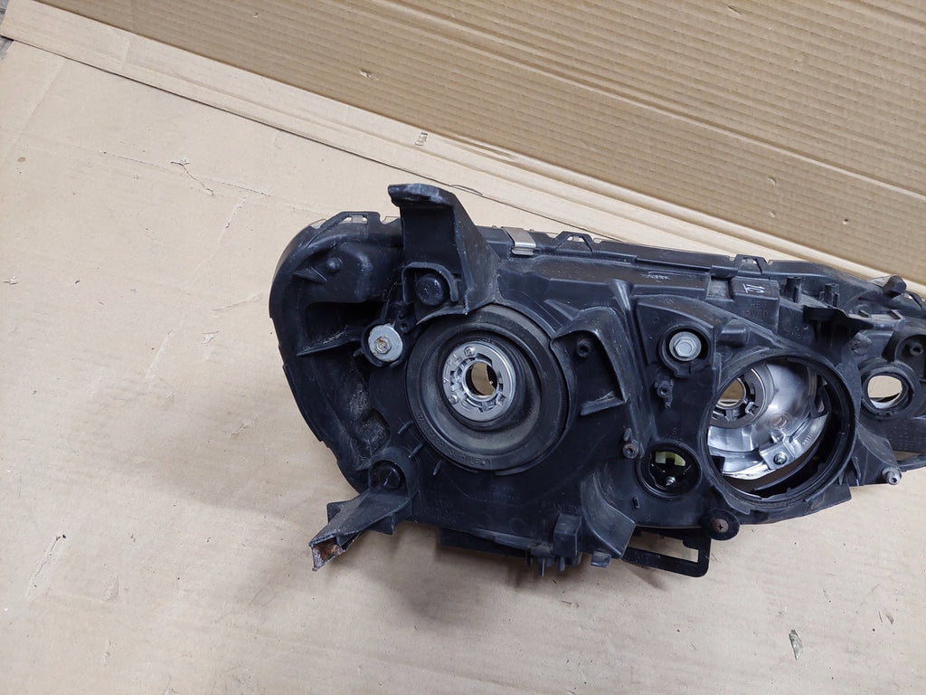 Frontscheinwerfer Mitsubishi Outlander II Ein Stück (Rechts oder Links)