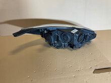 Laden Sie das Bild in den Galerie-Viewer, Frontscheinwerfer Ford Focus III BM5113W030AK Links Scheinwerfer Headlight SCH1456339410yg